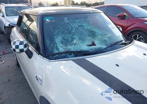 2014 Mini Hardtop Cooper S из США, поврежденный, VIN WMWXM7C55ET925802